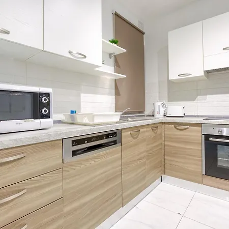 Апартаменты Gc1 - Lovely 2 Bed In