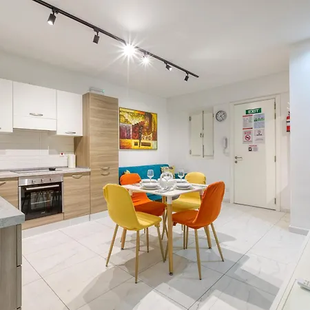 Апартаменты Gc1 - Lovely 2 Bed In
