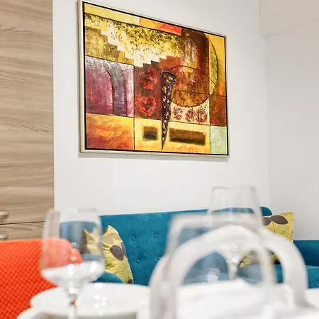 Gc1 - Lovely 2 Bed In